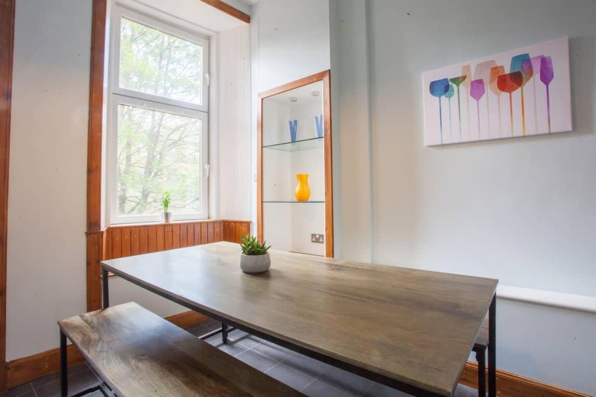 גלאזגו Modern, Light-Filled And Sleek West End Apartment מראה חיצוני תמונה